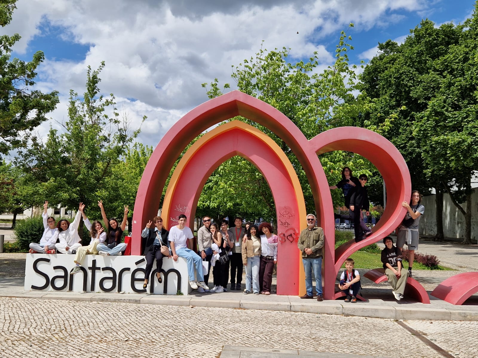 Grupo Erasmus+ em visita pela cidade de Santarém
